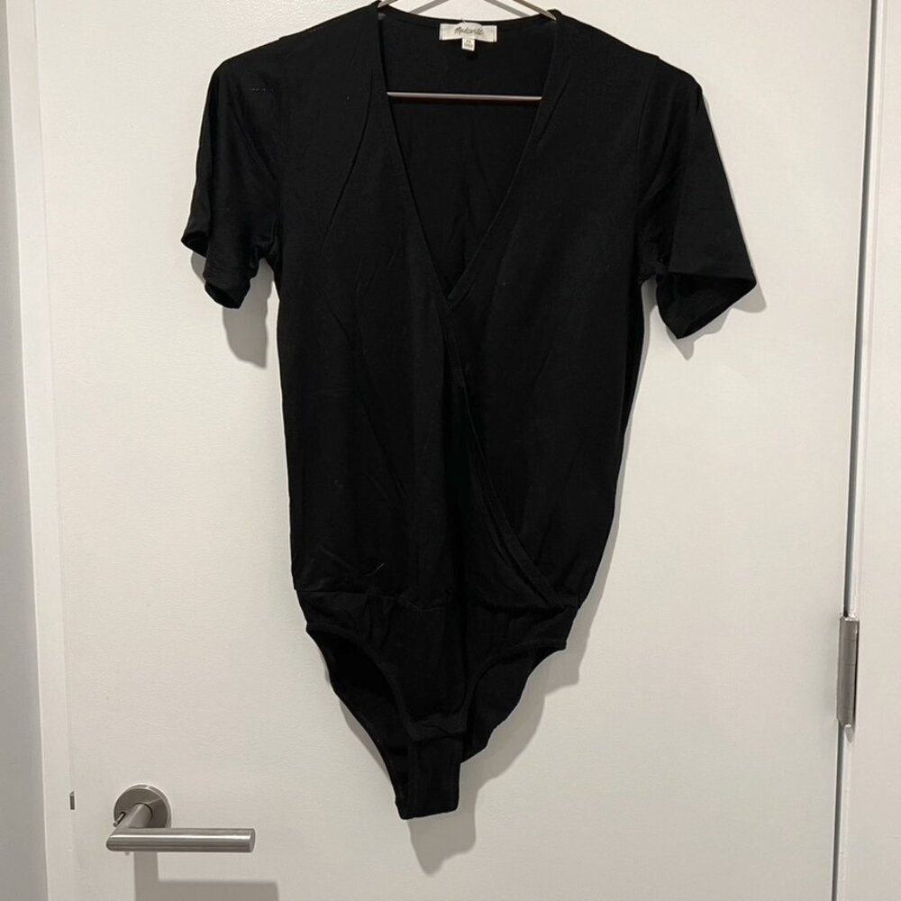 Madewell Short Sleeve Black V-Neck Tee Bodysuit